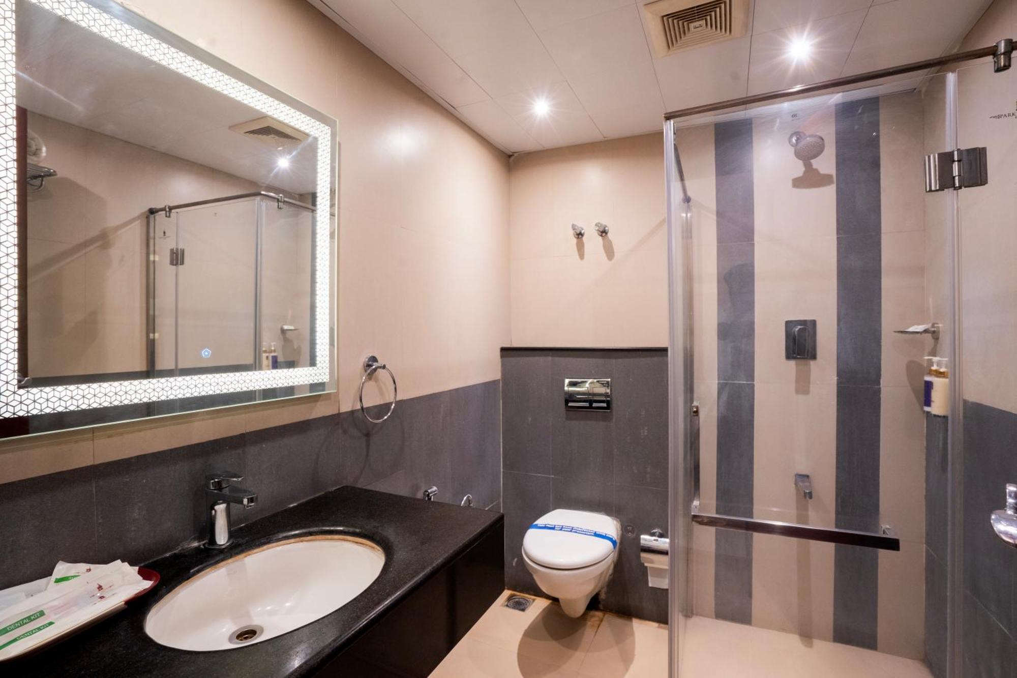 Park Avenue Hotel Nungambakkam Chennai Exteriör bild