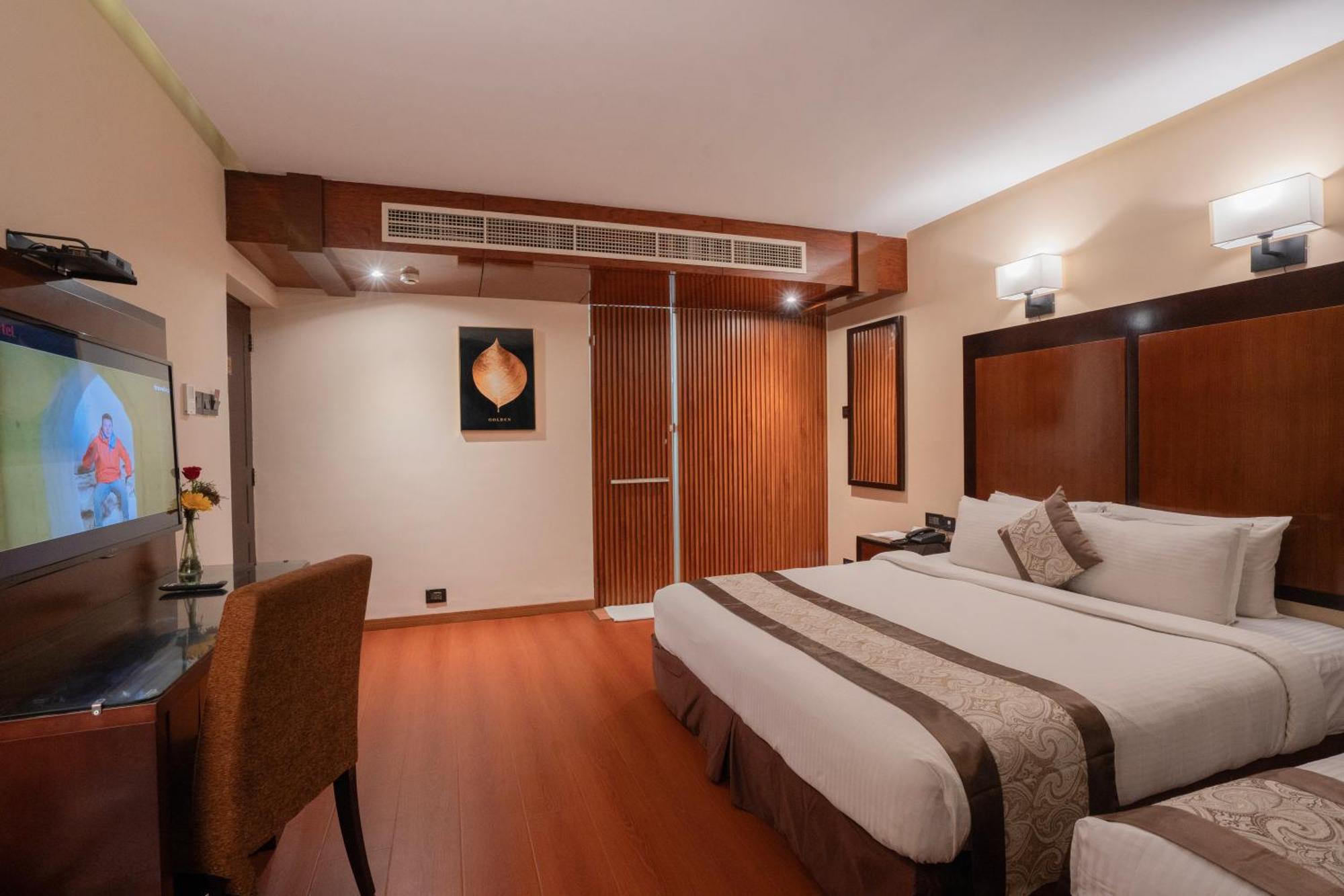 Park Avenue Hotel Nungambakkam Chennai Exteriör bild