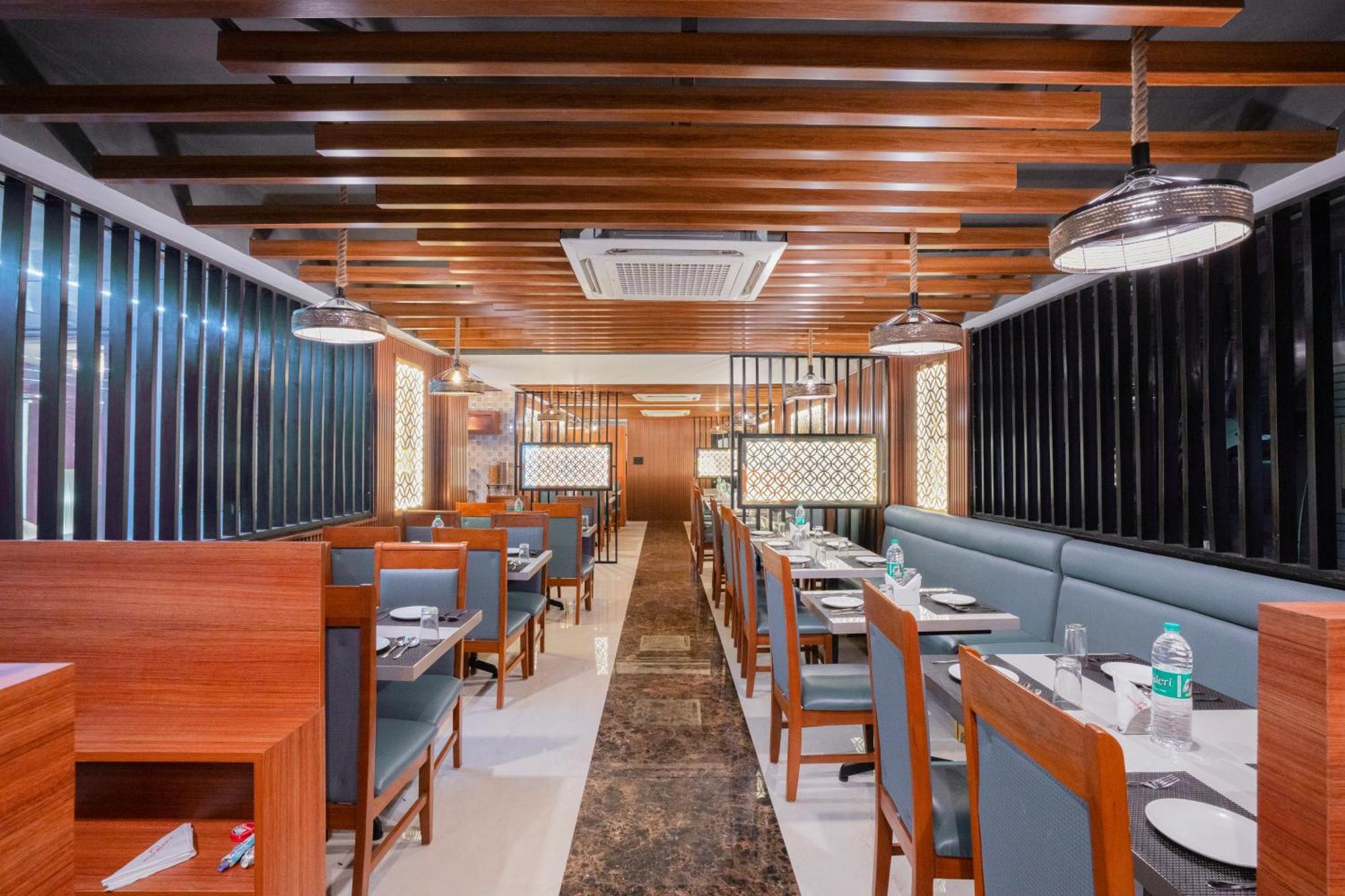 Park Avenue Hotel Nungambakkam Chennai Exteriör bild